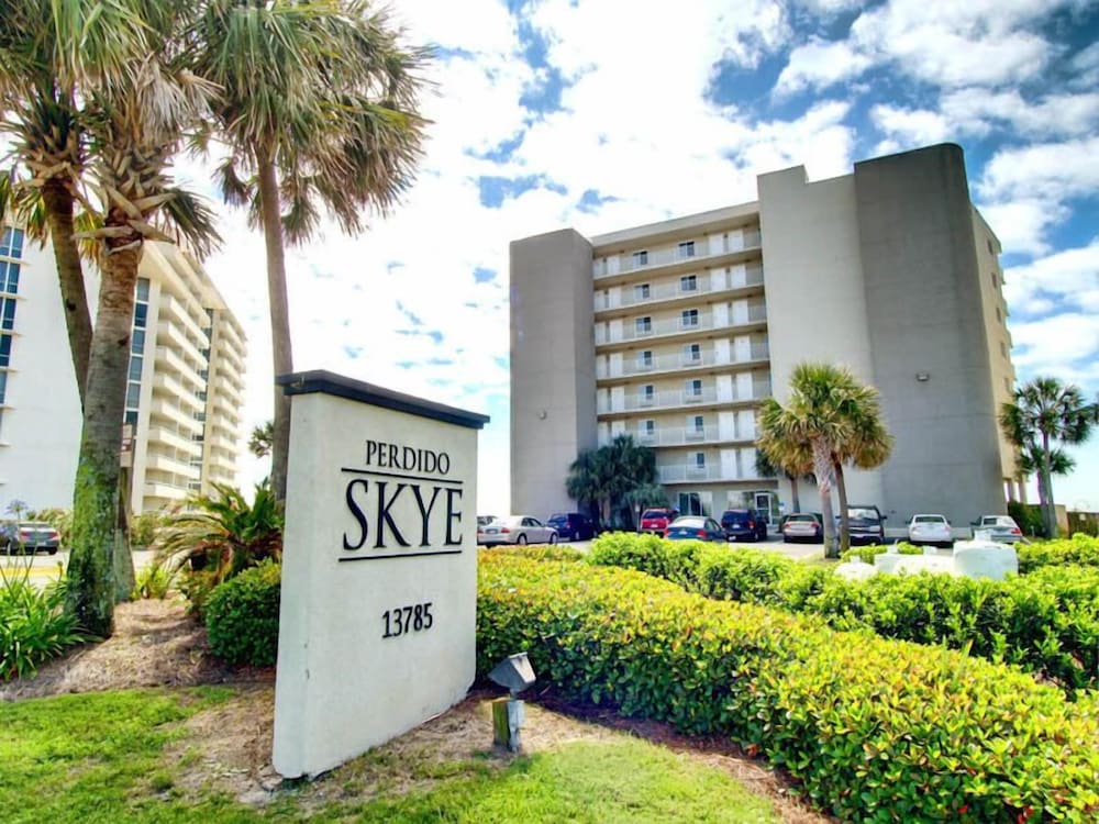 Hotel Perdido Skye by Southern VR - Image 1