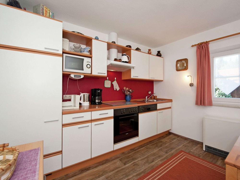 Apartment in the Pfaffenwinkel District view 4