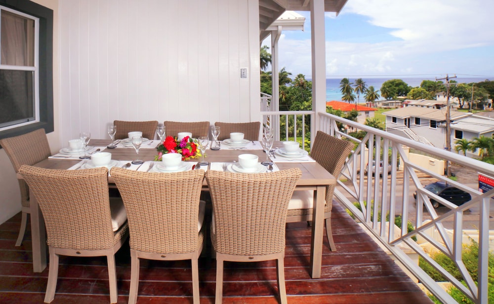 Lantana Resort