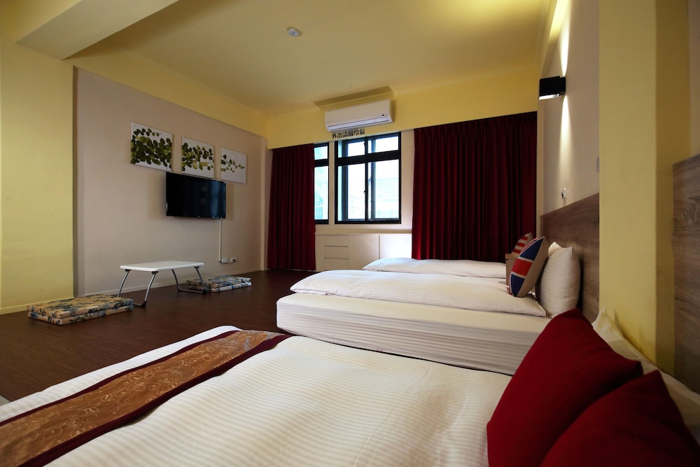 Corner House - Hostel