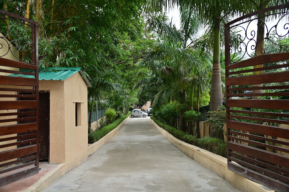 Chiraiya Resort and Hotels