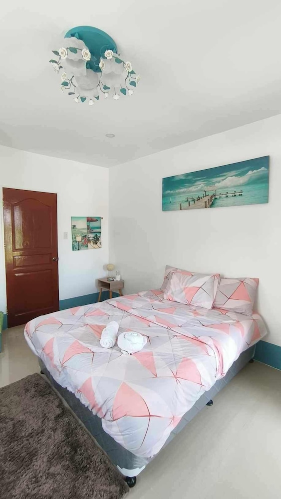 Villa Tomasa Virgin Hotel view 4