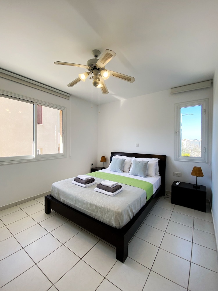70 PAP - Stay Anthea Gardens - Calm Living