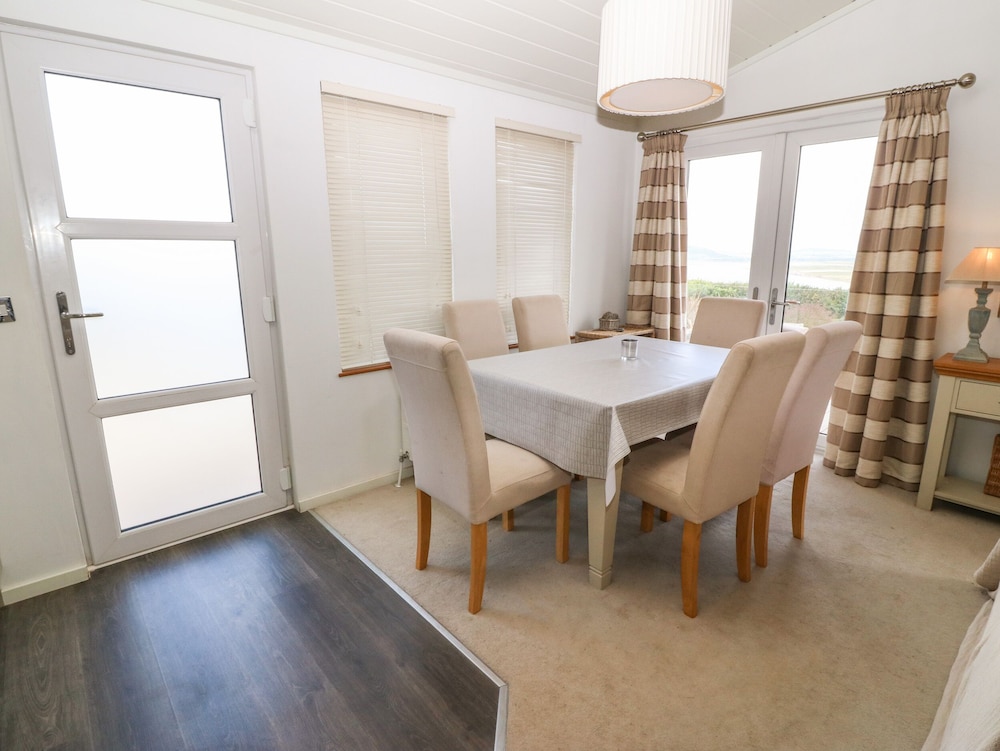 Sunstone Lodge