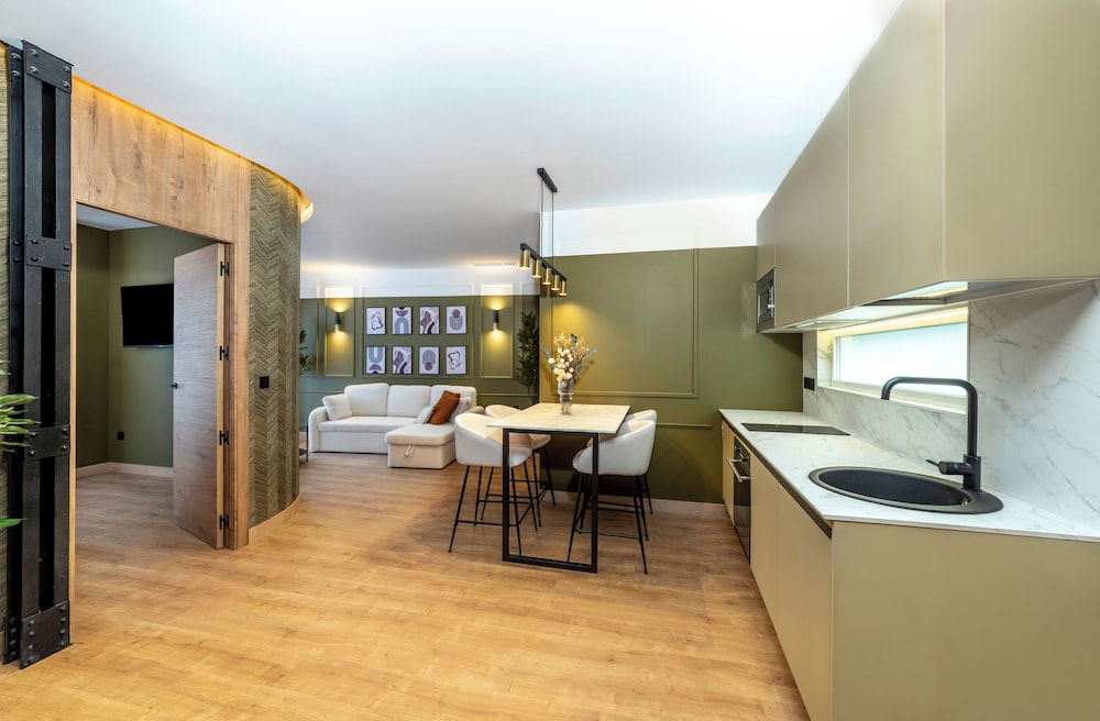 Ando apartments