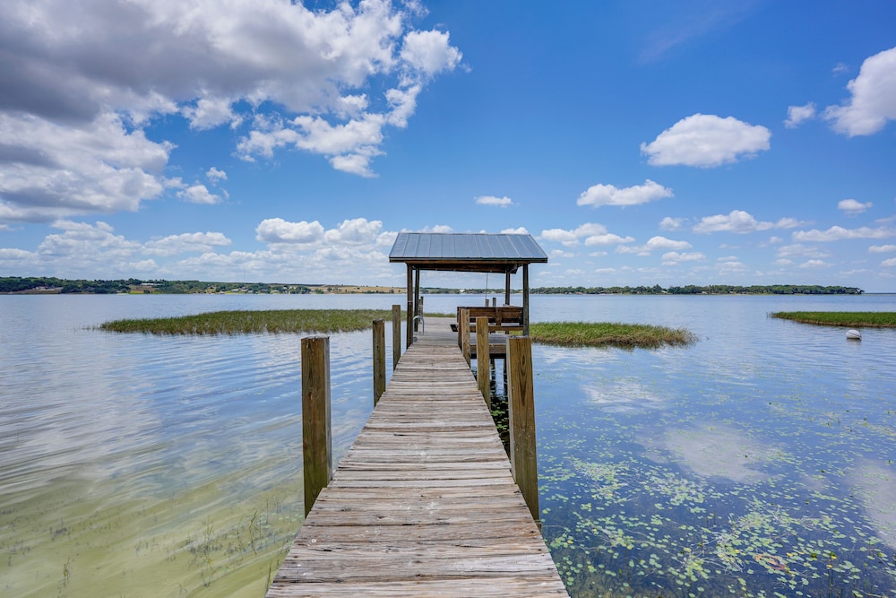 Waterfront Home on Crooked Lake w/ Game Room! - Property Image 17
