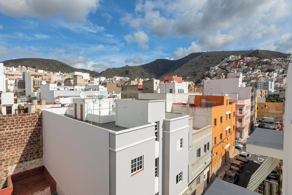 TENERIFE URBAN ROOMS