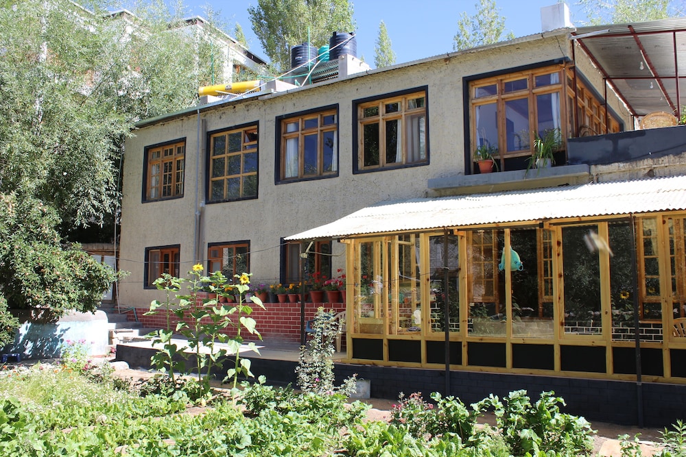 Karma Lodge