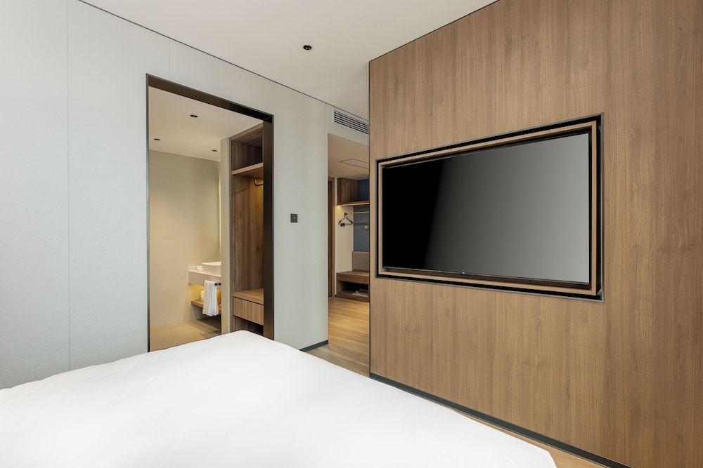 Holiday Inn Express Shangrao Railway Station by IHG