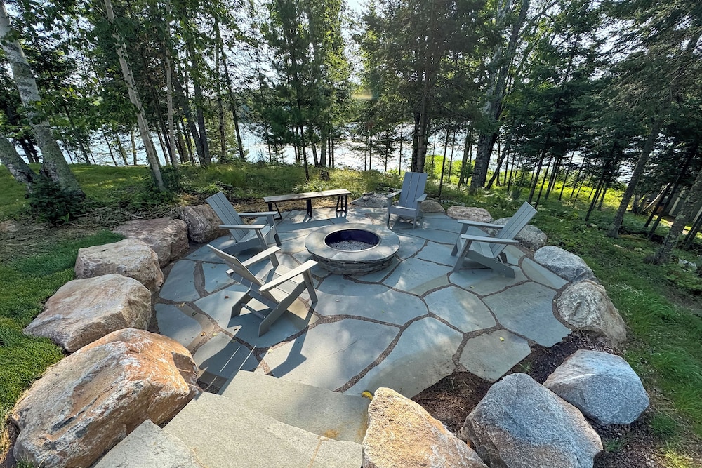 270-degree Views! Haven on Little Papoose Lake