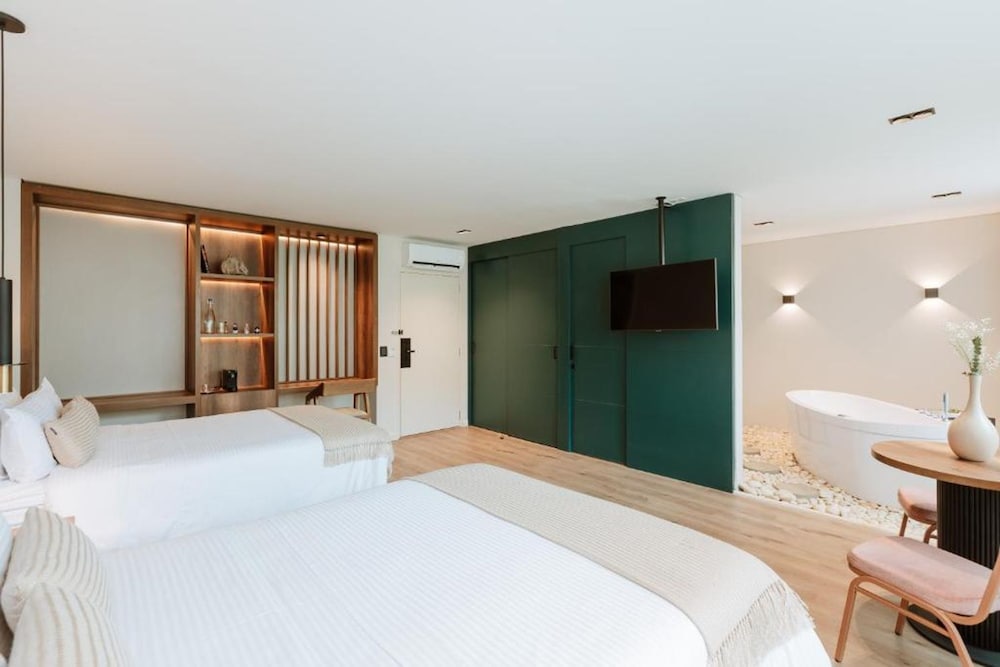 w Loft Twin Low Floor