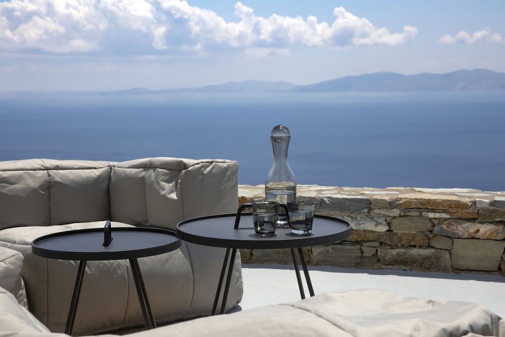 House G in Kardiani Tinos view 4