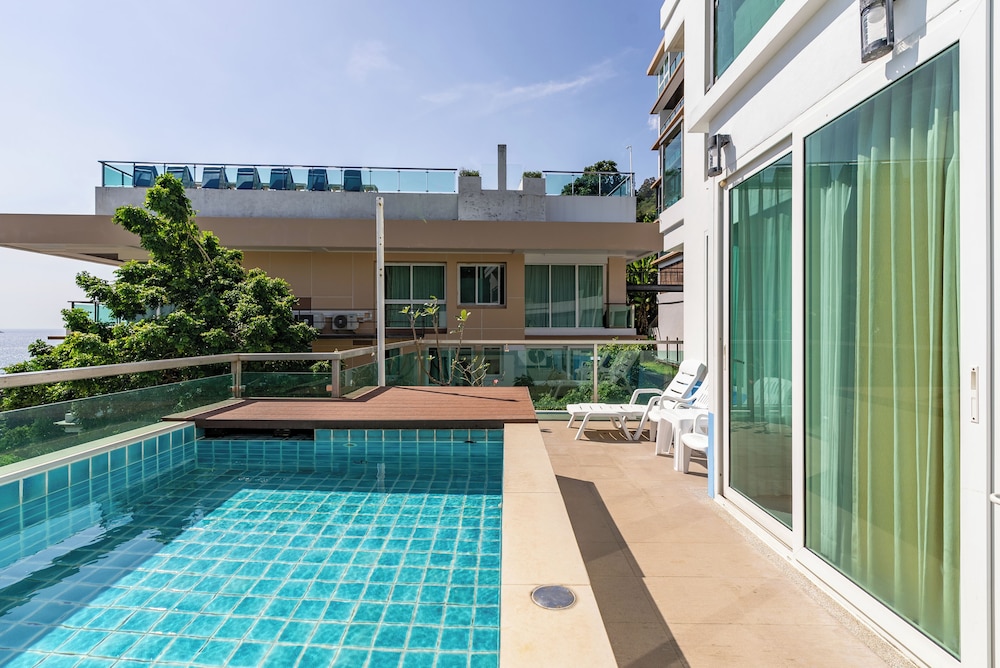The Baycliff By Villacarte