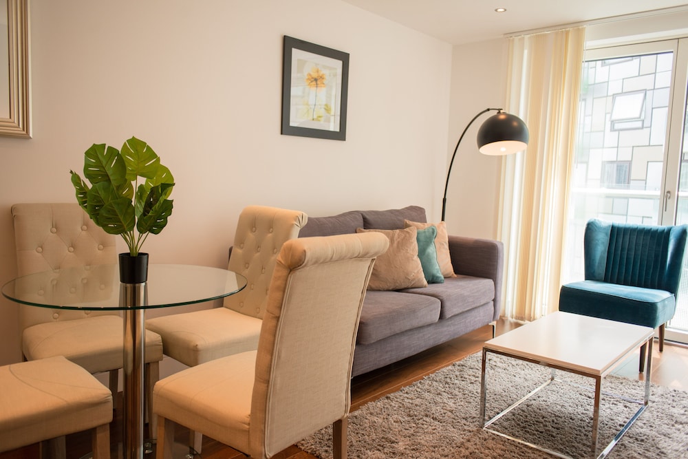 MySquare Apartments Canary Wharf