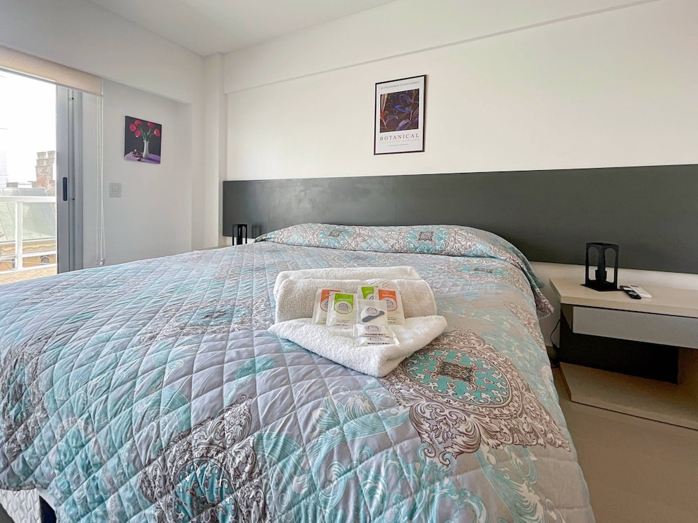Ayres Suites Moreno
