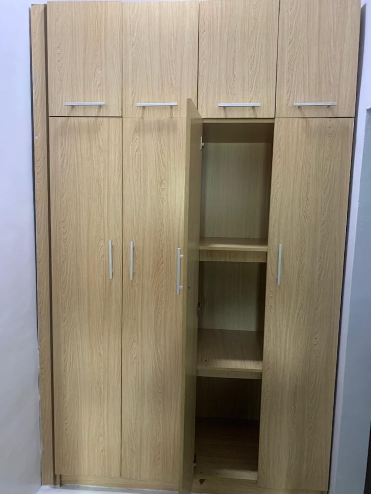 ELLEX SLEEVES APARTMENT