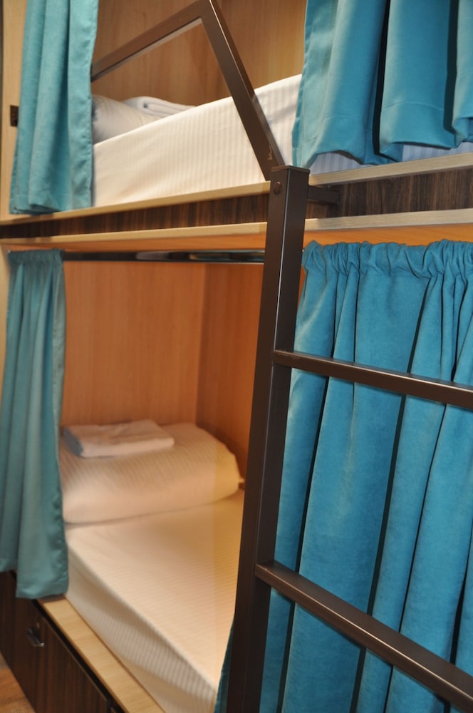 Pikasso - Hostel
