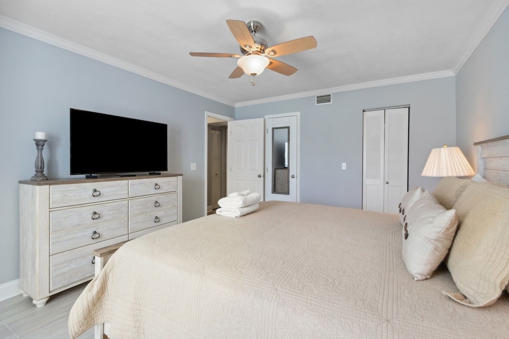 Fernandina Shores 6398 2 Bedroom Condo