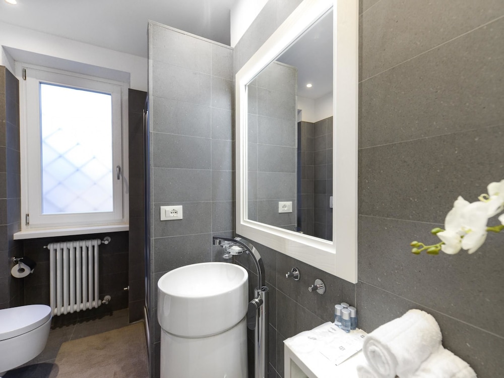 Popolo Apartment