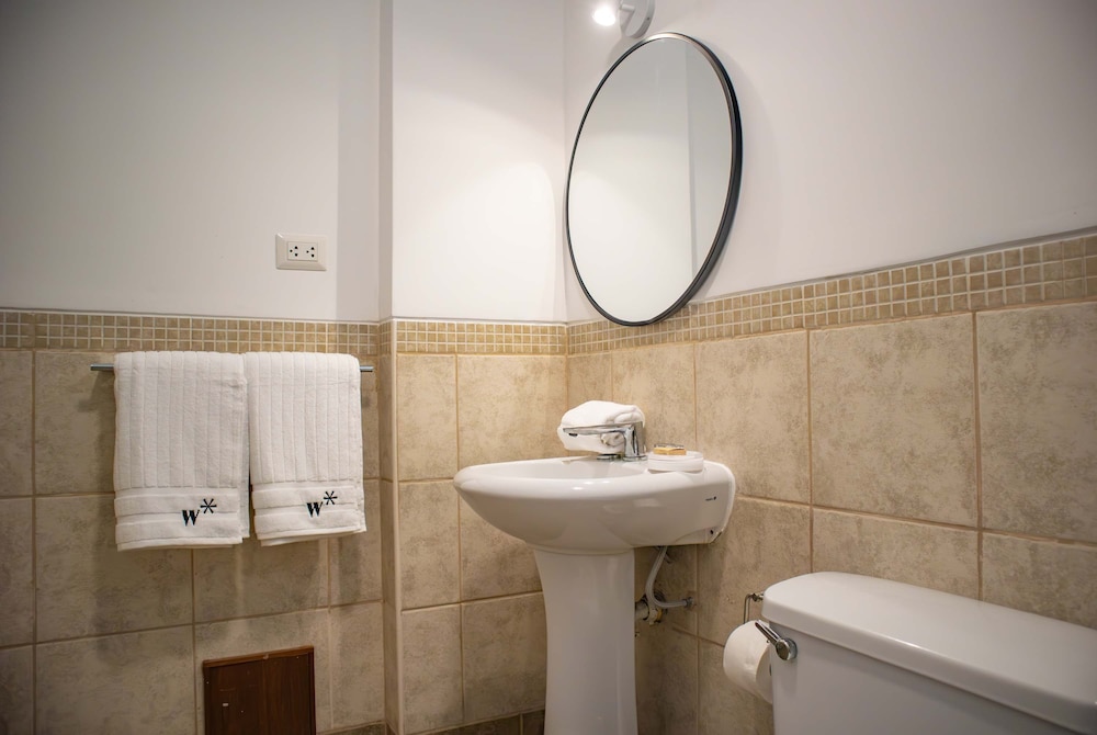 w Stunning 3BR in Miraflores