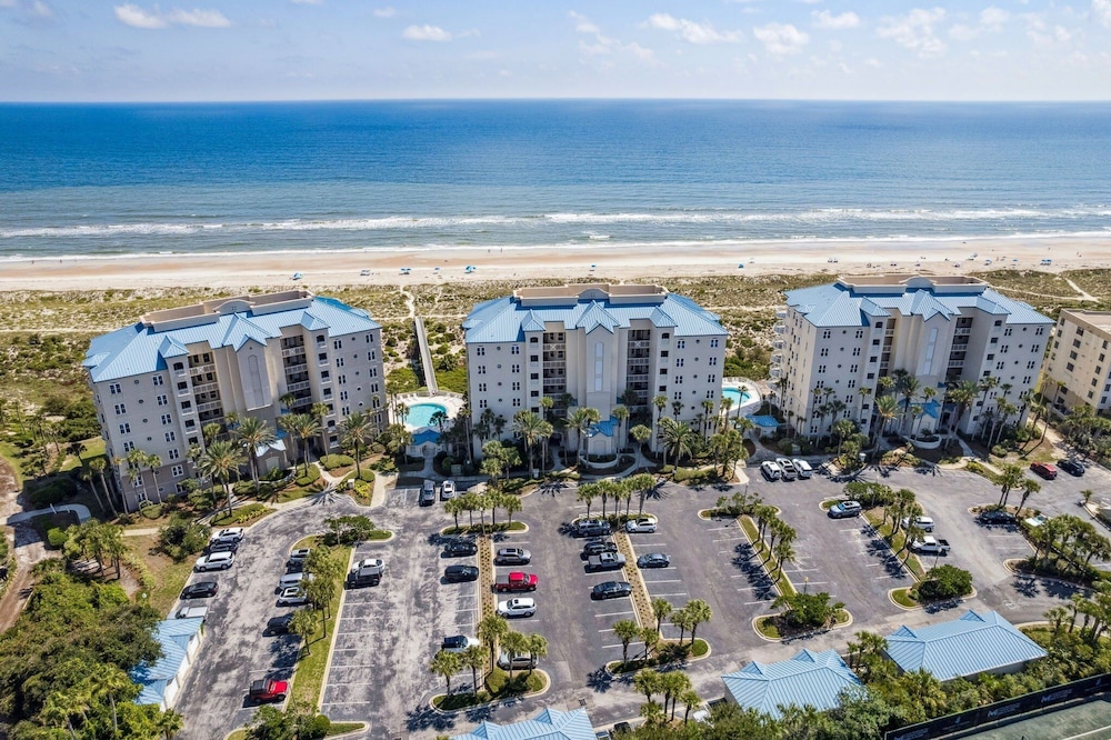 21 Ocean Place 3 Bedroom Condo