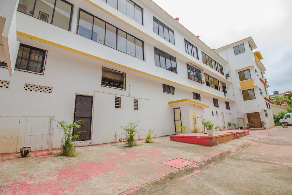 OYO 22730 Home Pool View 1BHK Vagator Beach view 5