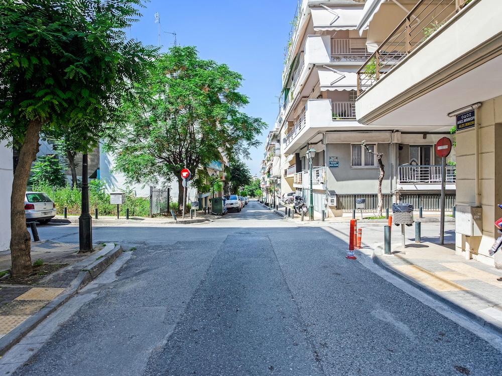 Sanders New Town - Homely Studio Apartment view 4