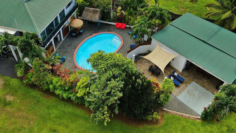 Whitehouse Apartments Rarotonga