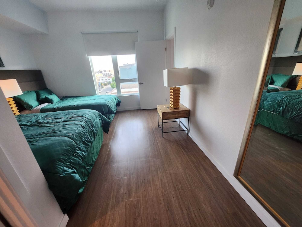 Premier Apts in Vibrant Downtown LA