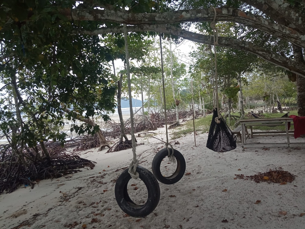 De Pauh Private Chalet & Island photo 7