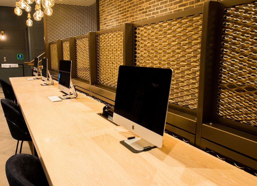 Charles Hope Apartment Canary Wharf