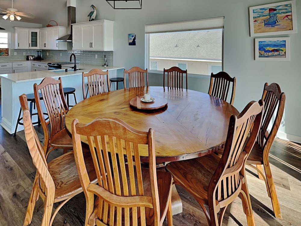 A Grande Green by Topsail Realty