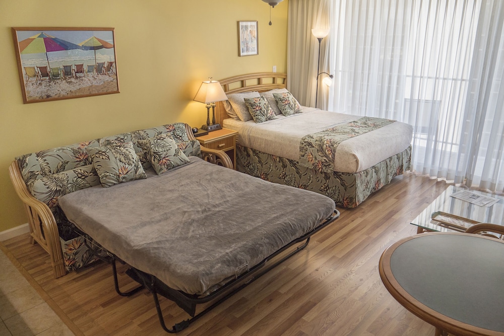 Tropical Studios at Marine Surf Waikiki