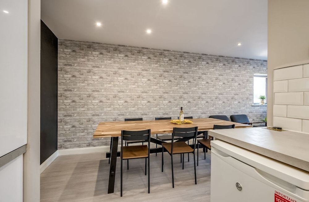 Central Belfast Apartments: Citygate