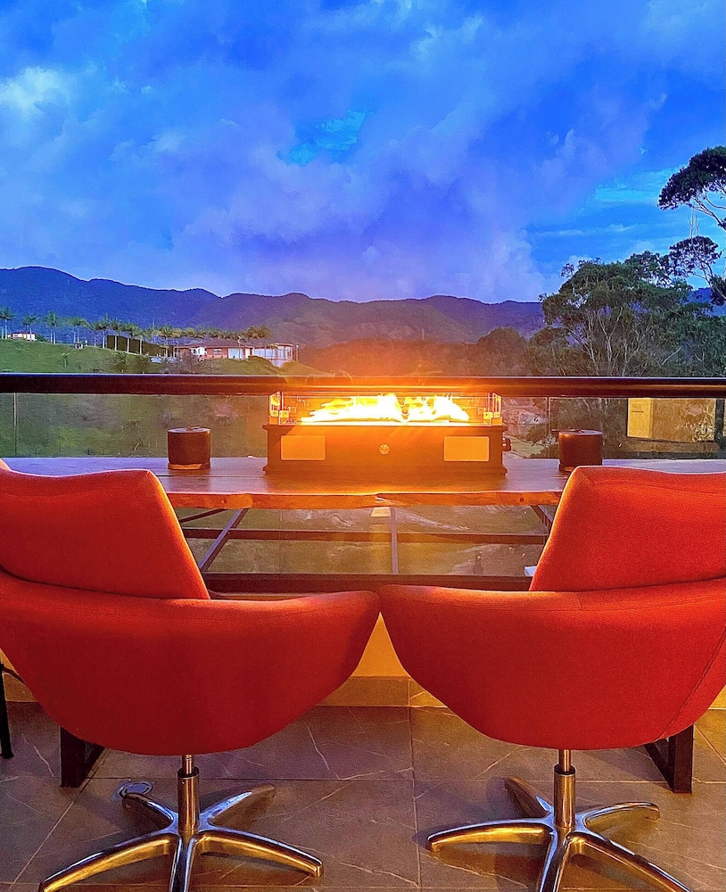 San Telmo - Guatape With Hot Tube