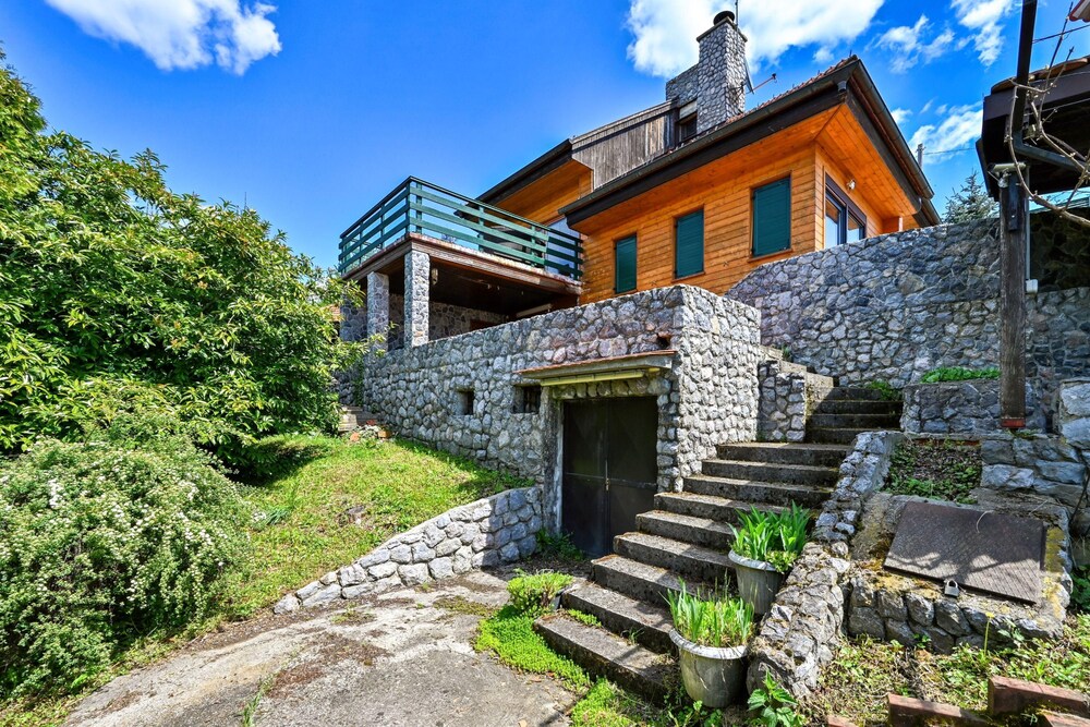 Hunting Lodge in Ribnja ka