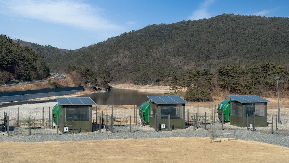 Yangyang Lira Camp