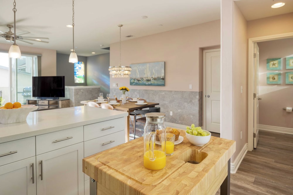 Casa do Sol by Avantstay Rooftop Deck w/ Ocean Views 2 Blocks to Beach!