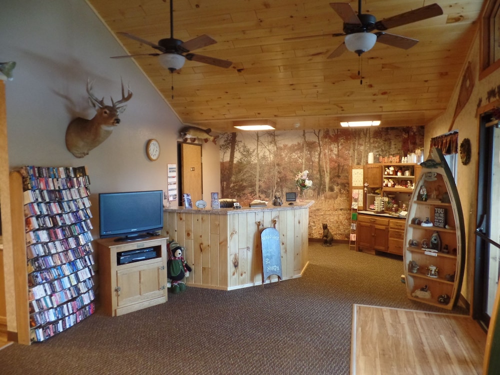Chicaugon Lake Inn