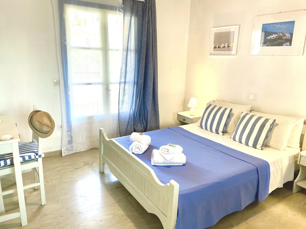 Sunflower Apartments & Studios photo 5