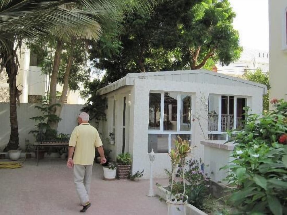 Garden Roomz Oman