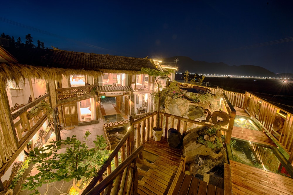 Waterfall Boutique Inn