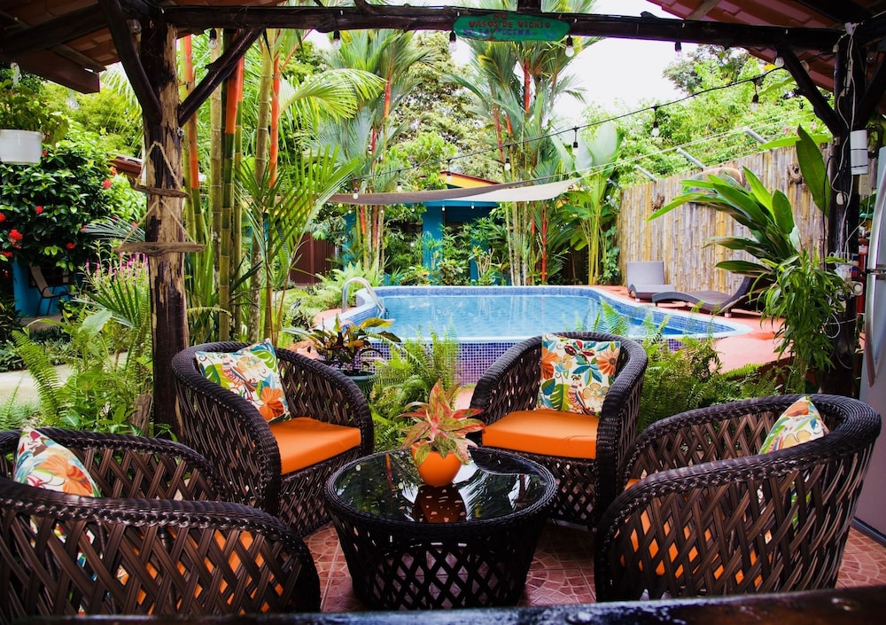 Hotel Cabinas D'Val Boutique Hotel - Image 1