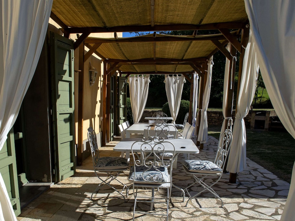 Villa in Tuscany Near Medieval Ghizzano view 3