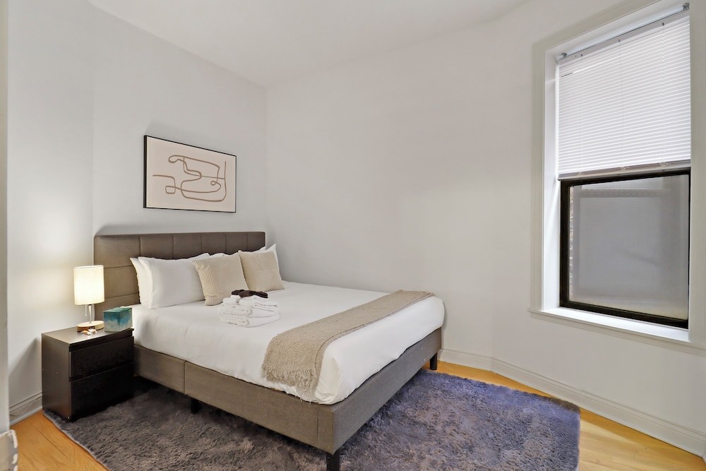 Ideal 4BR Unit - Maryland 2