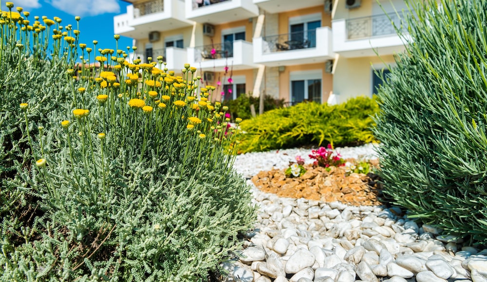 Lagaria Apartments