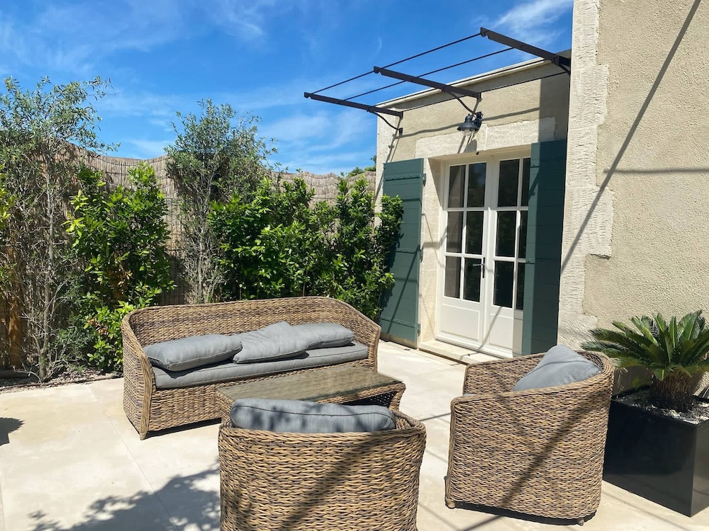 Villa Sorella Your Provencal Escape in the Heart of the Alpilles