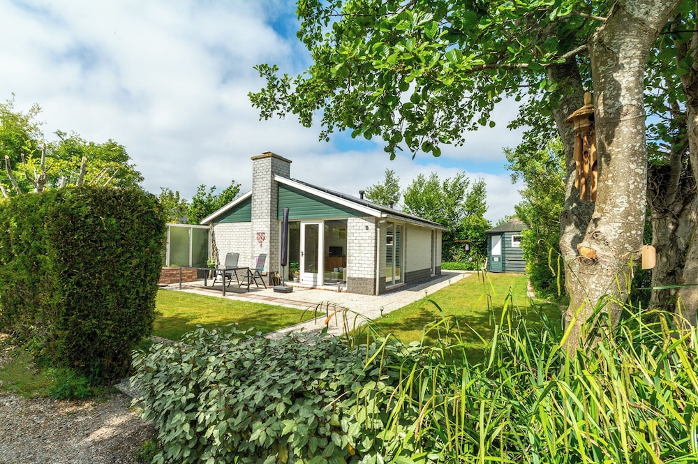 Holiday Home Near Petten Beach With Pool