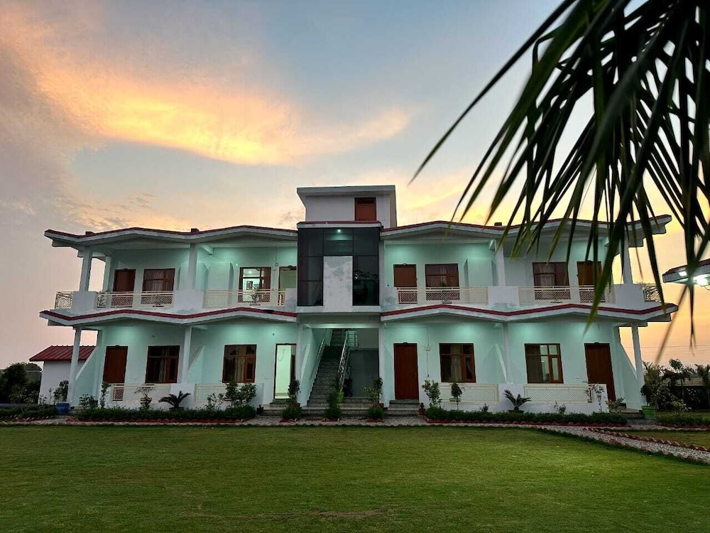 Kuyal Corbett Resort