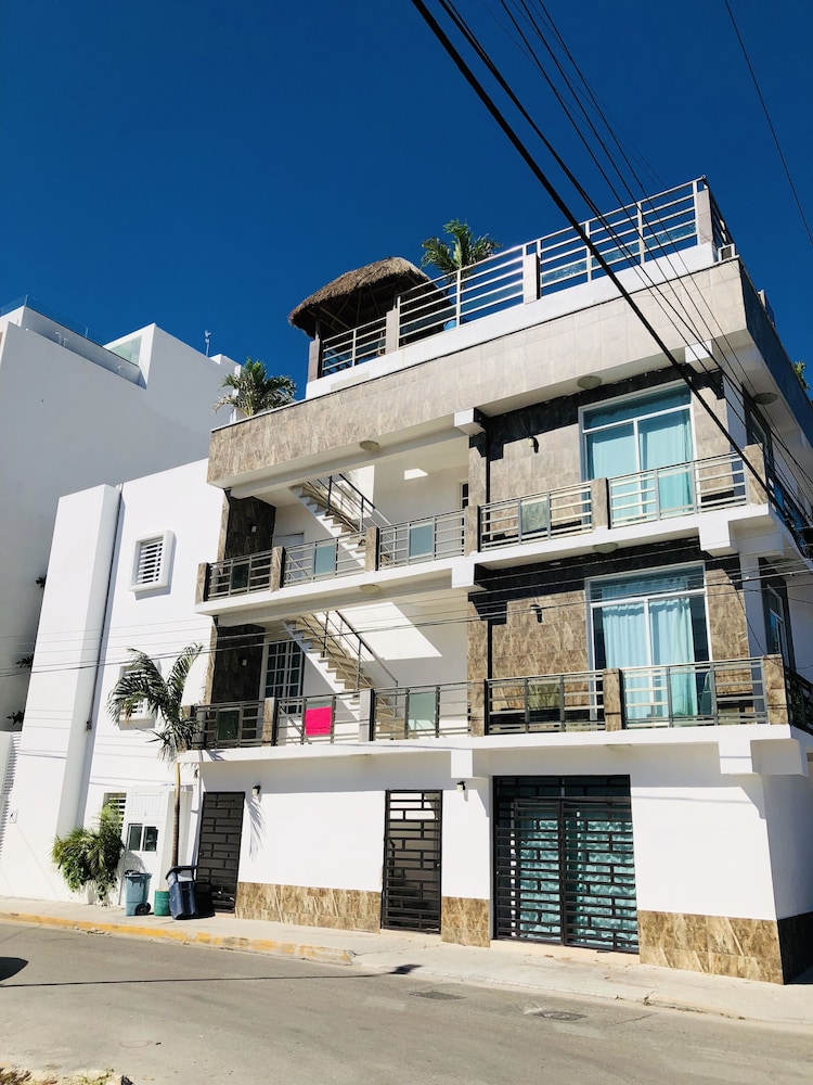 Condo Mar Arena